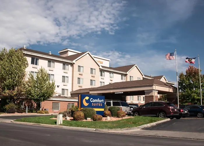 Comfort Suites Airport