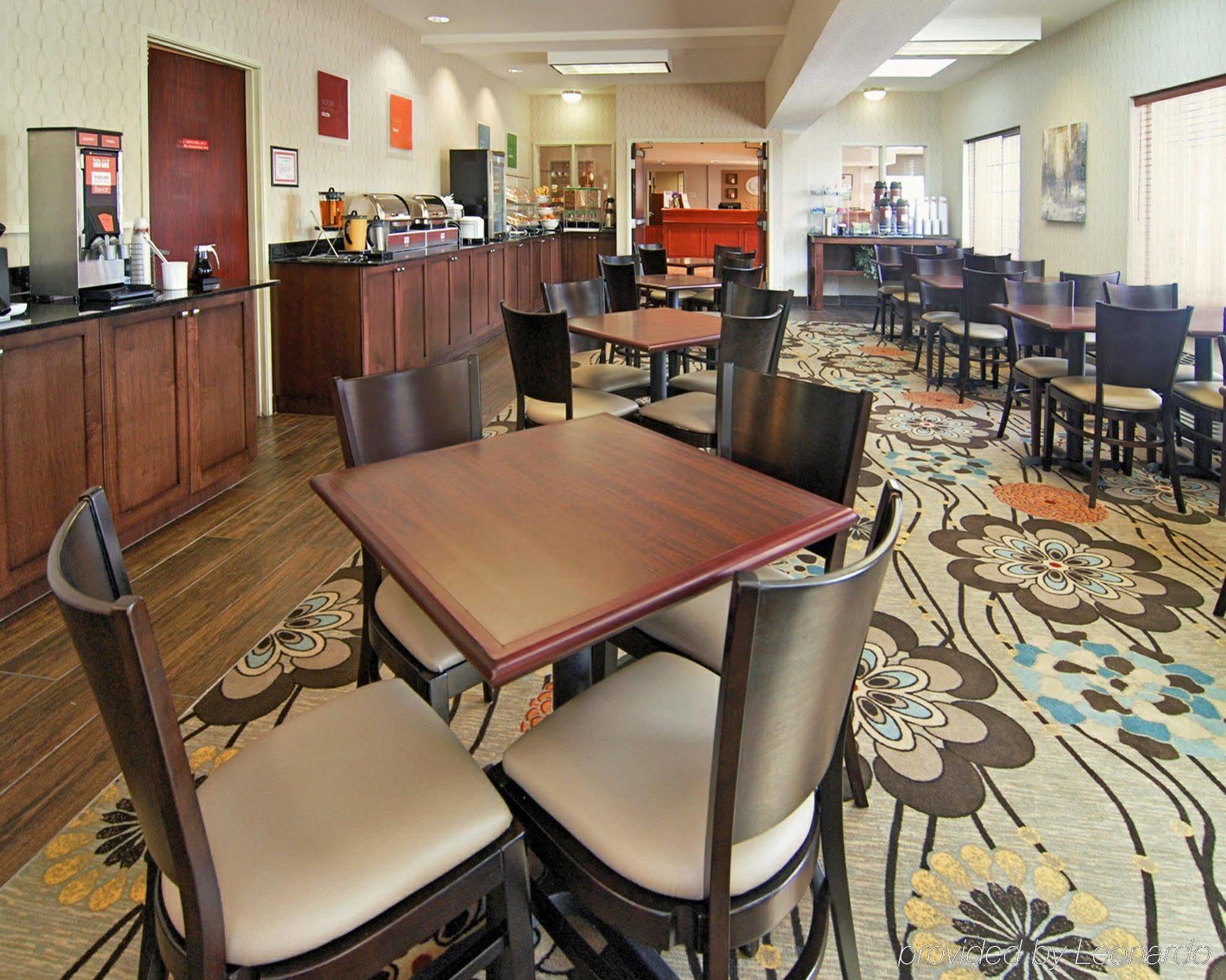 Comfort Airport Hotel 2*