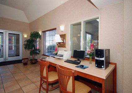 Hotel Comfort Airport 2*