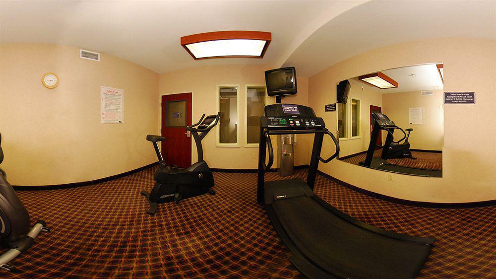 Comfort Airport Hotel 2*